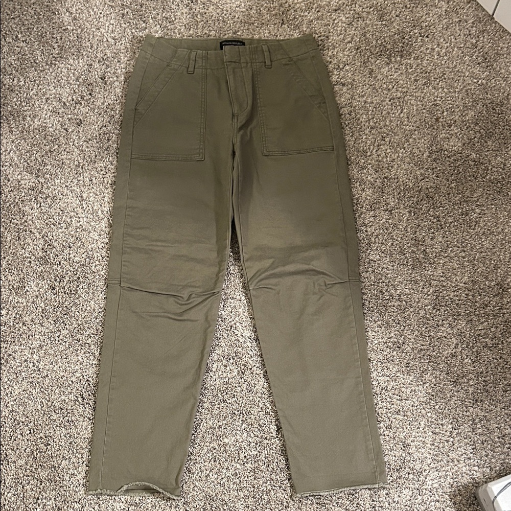 Banana Republic Women's Olive Straight Leg Pants